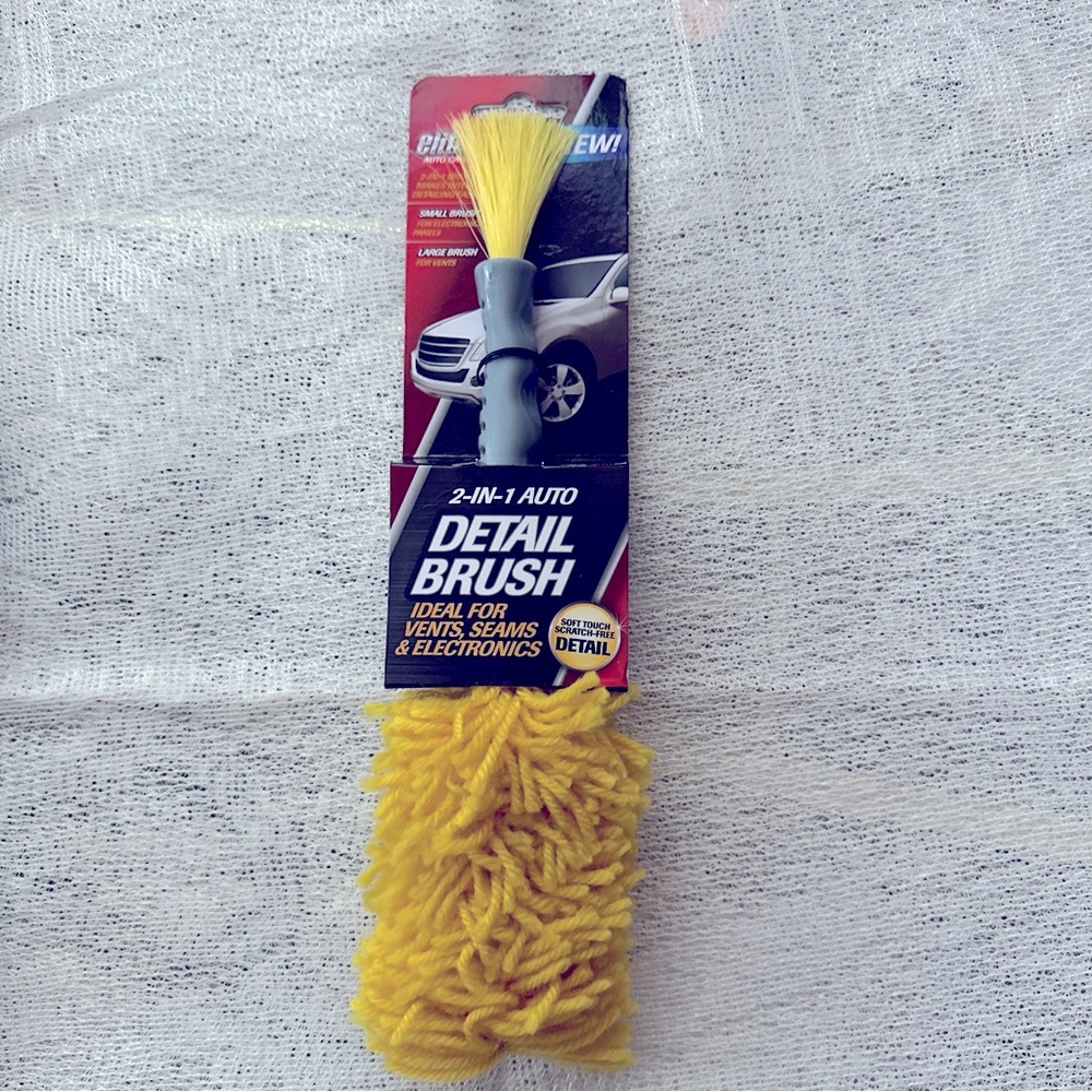 Elite Auto Care 2 in 1 Auto Detail Brush